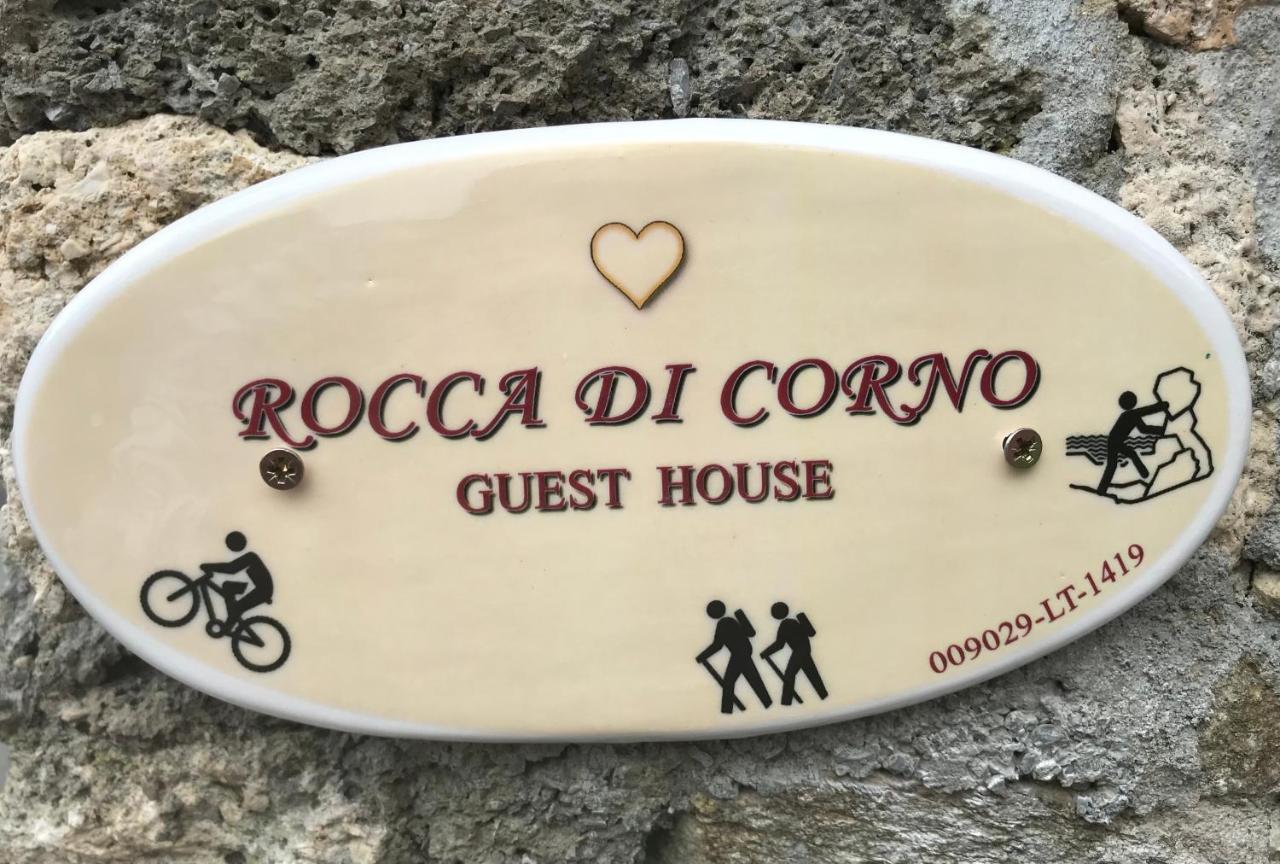 Rocca Di Corno Guest House Finale Ligure Bagian luar foto